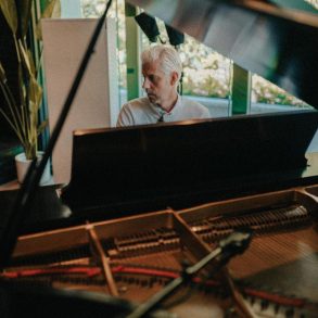 Andrew McMahon Announces 2027 Strings Attached Symphony Shows